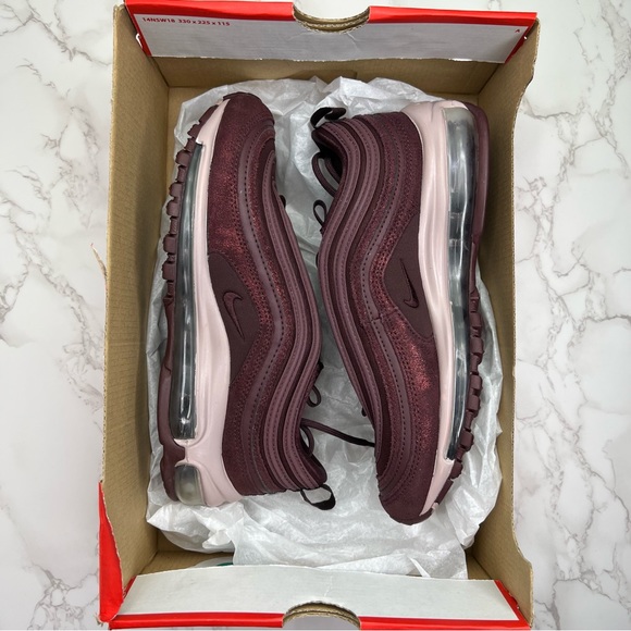 Nike Air Max 97 SE 🥀